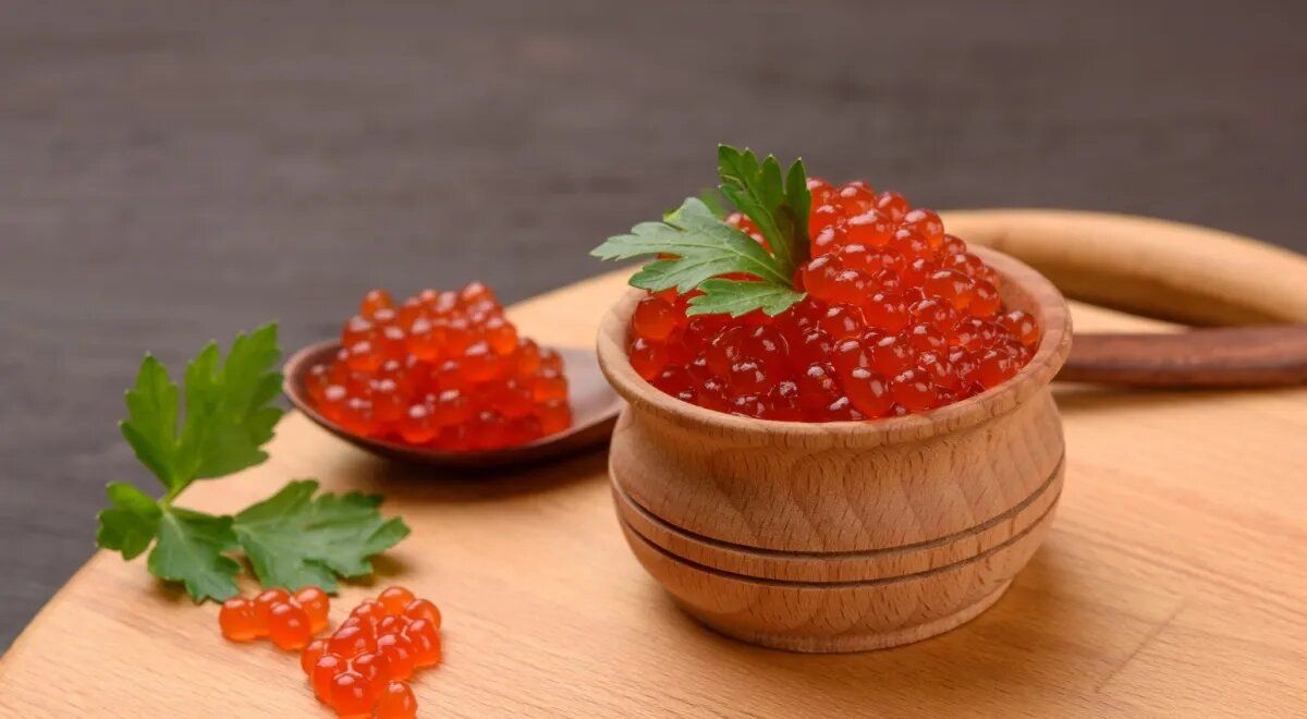 Как выбрать между икрой кеты и горбуши: все секреты и отличия