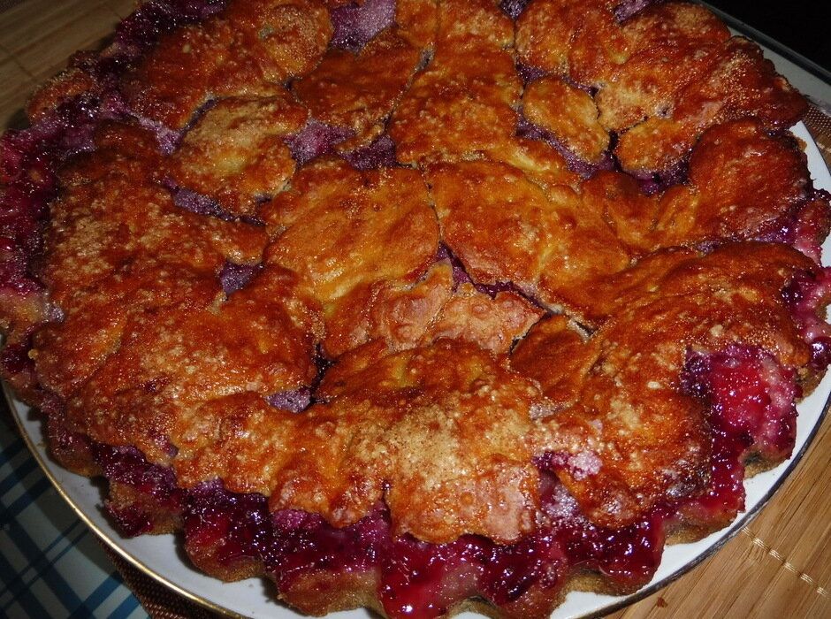 Сладкий пирог по бабушкиному рецепту: простота и уют