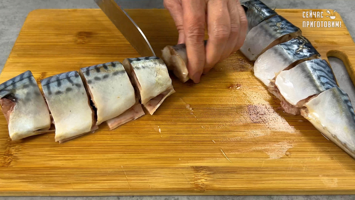 Запеченная скумбрия с овощами: простой способ без запаха в доме