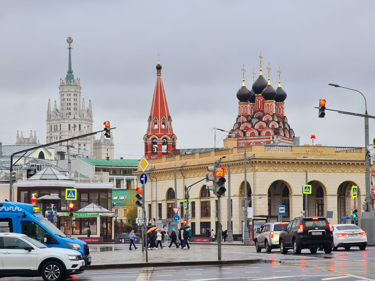 Таганка и тёмный эль: прогулка по Воронцовской улице