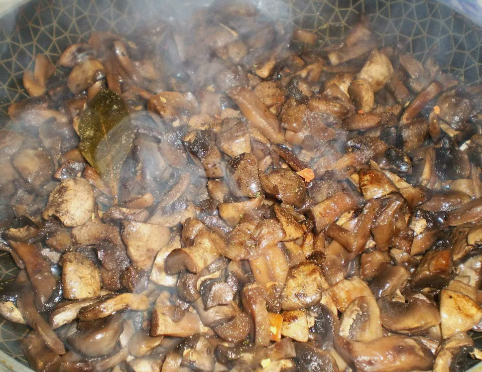 Необычные рецепты из свинушек: больше, чем просто маринование!