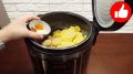 Сочный ужин: курица с картошкой и луком в мультиварке