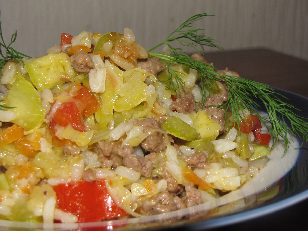 Удобное и вкусное овощное рагу с фаршем для всей семьи