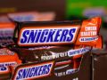 В Лондоне появляются батончики Snickers с русскоязычной упаковкой