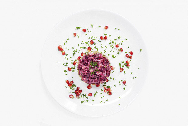 Селедка под шубой с яблоком: Н новый взгляд на классический салат