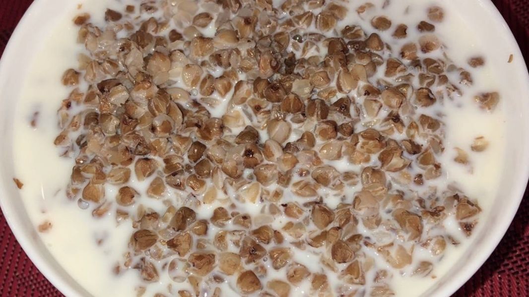 Как замена привычной каши на завтрак поможет вашей печени: три простых совета для пожилых