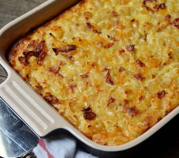 Вкусная картофельная запеканка с беконом и овощами