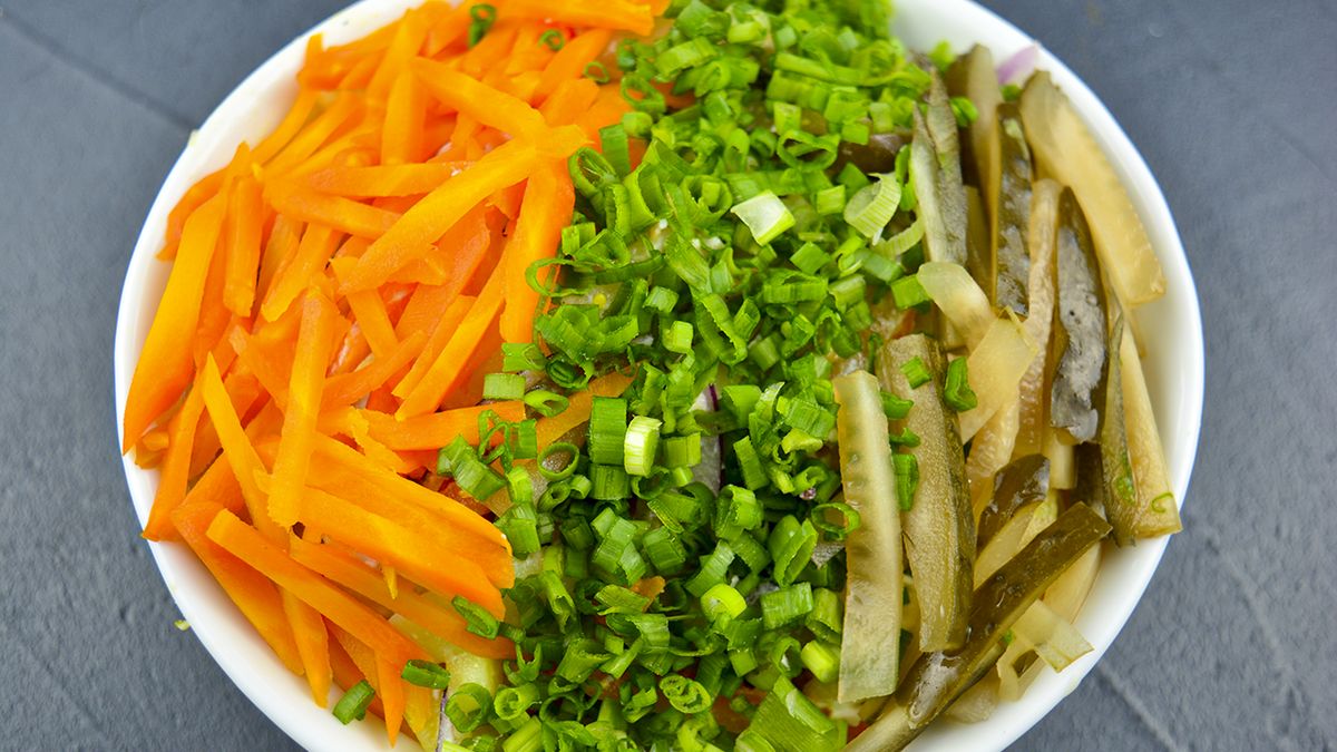 Необычный картофельный салат с секретной заправкой