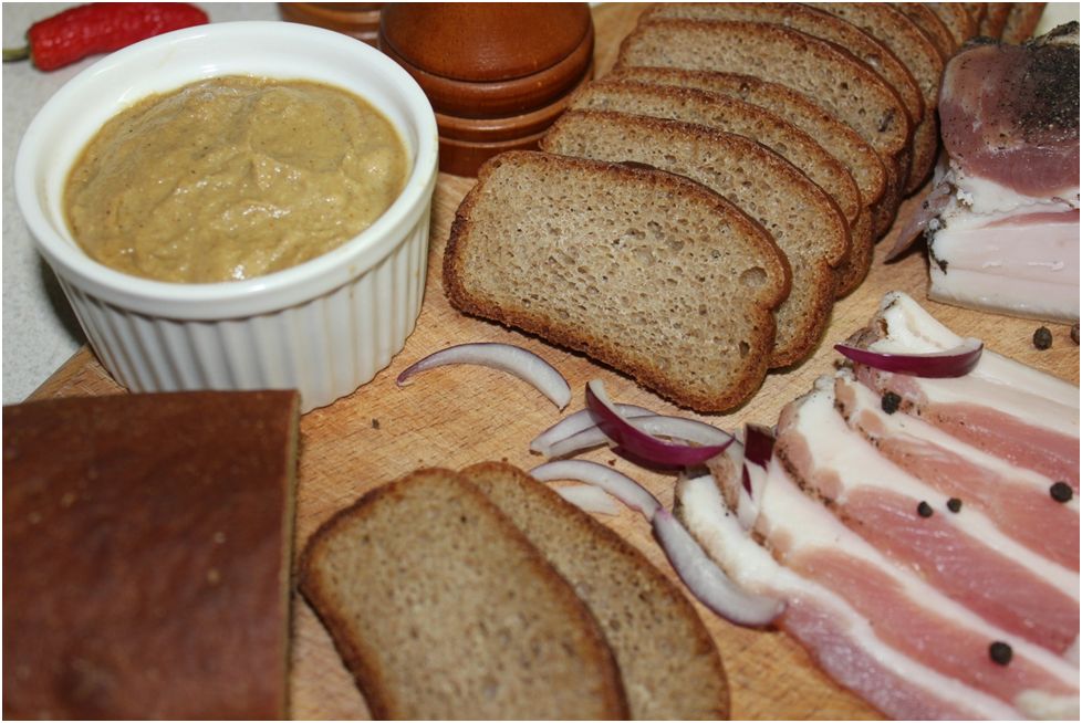 Как приготовить домашнюю горчицу