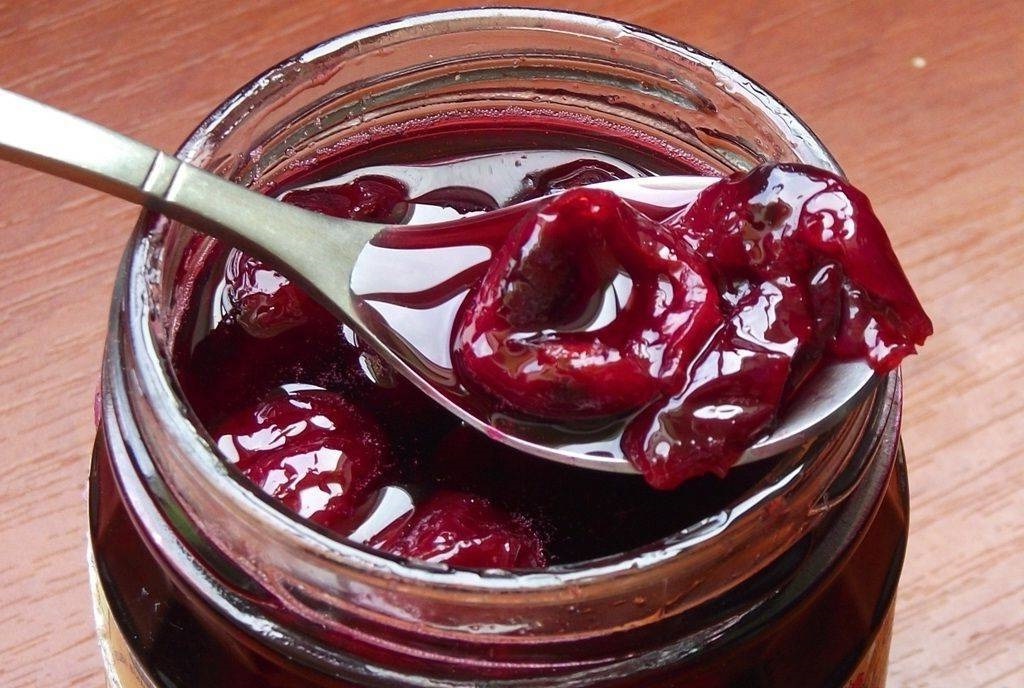 Необычный способ сделать вишнёвое варенье: секреты, которые вам пригодятся