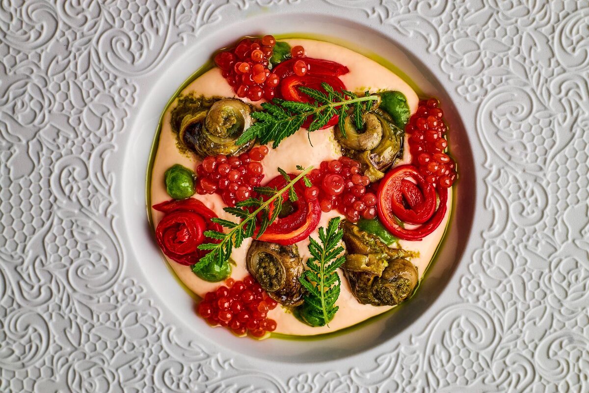 Архитектурные гастросеты в ресторанах Maison Dellos: кулинарный праздник для ценителей искусства