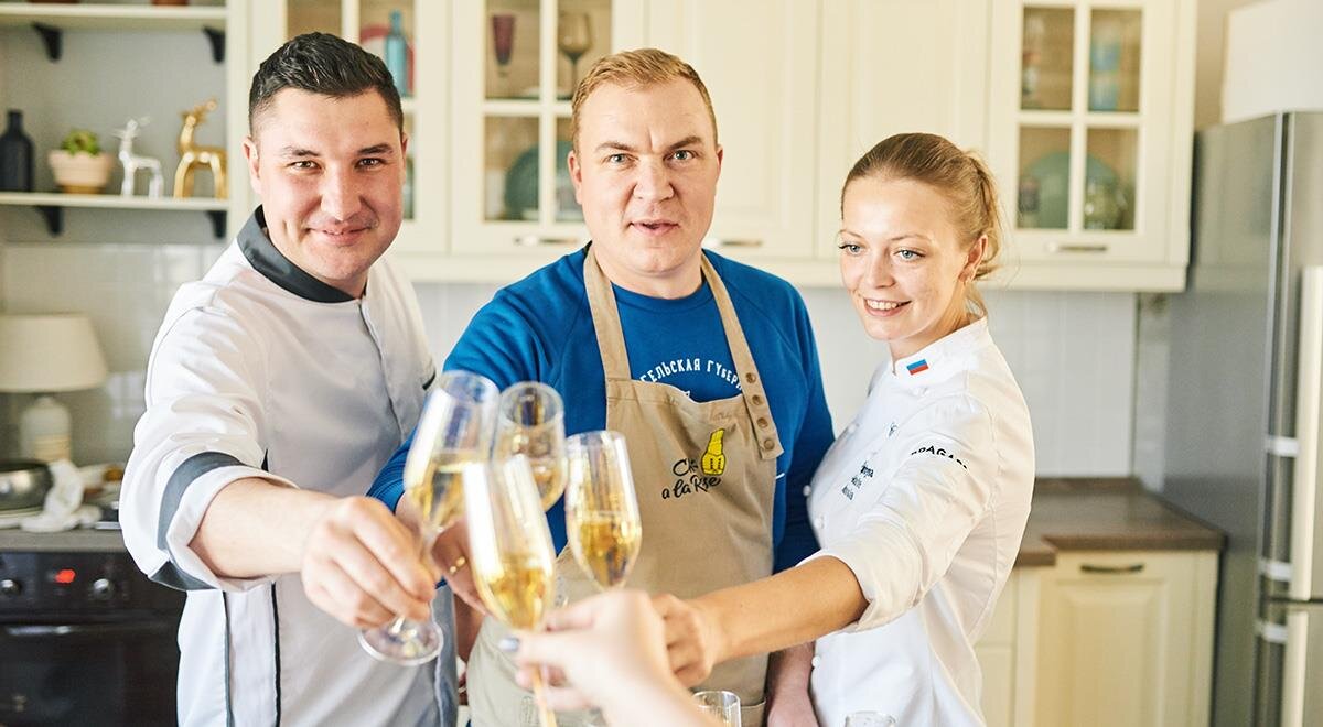 Праздничные угощения: новогодние деликатесы от лучших шефов