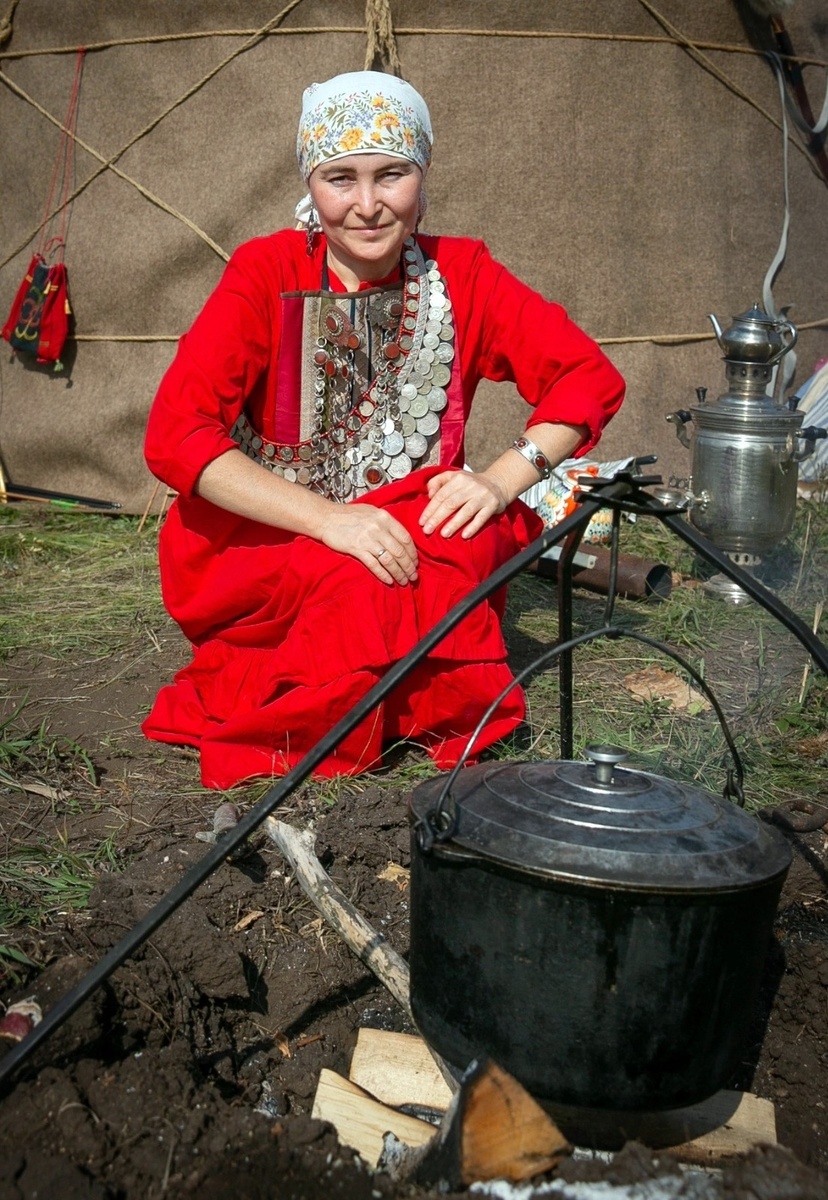 Курица на овощной подушке: новый взгляд на классический рецепт