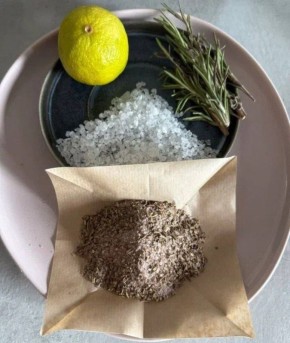 Лимонно-розмариновая соль: оригинальное дополнение к вашим блюдам