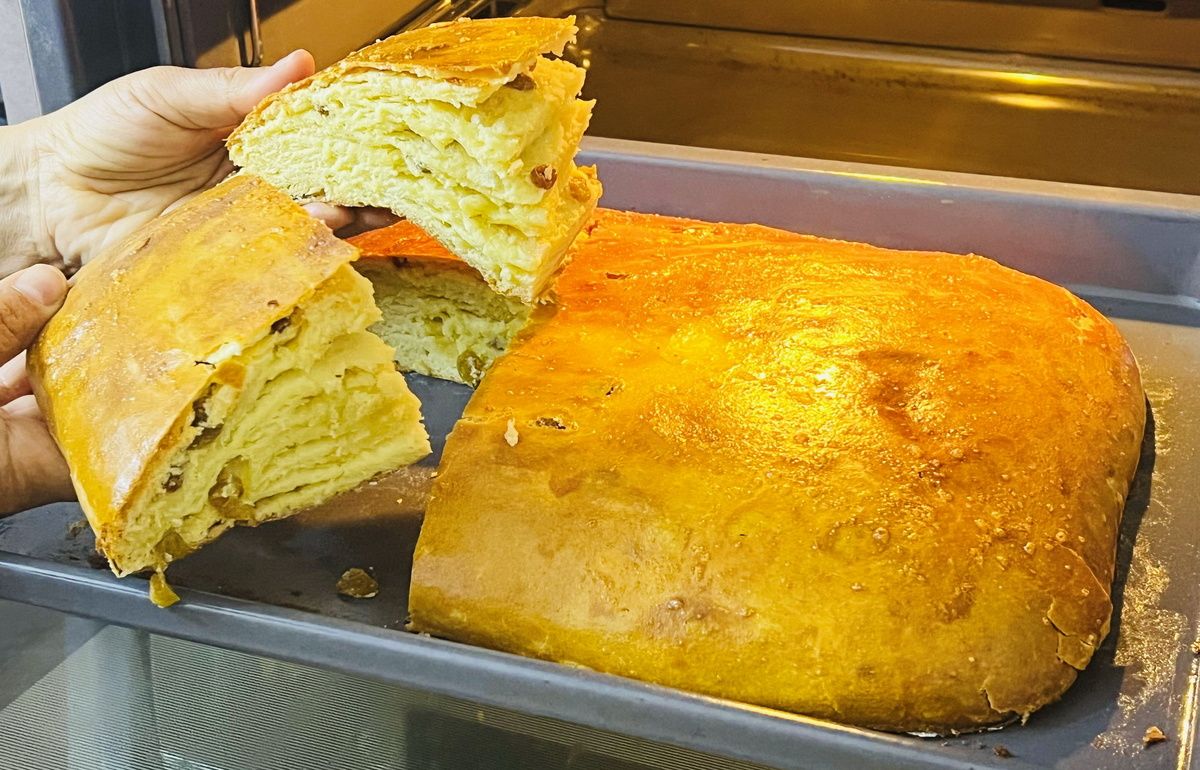 Невероятно Вкусный Пирог на Кефире, Который Порадует Каждого