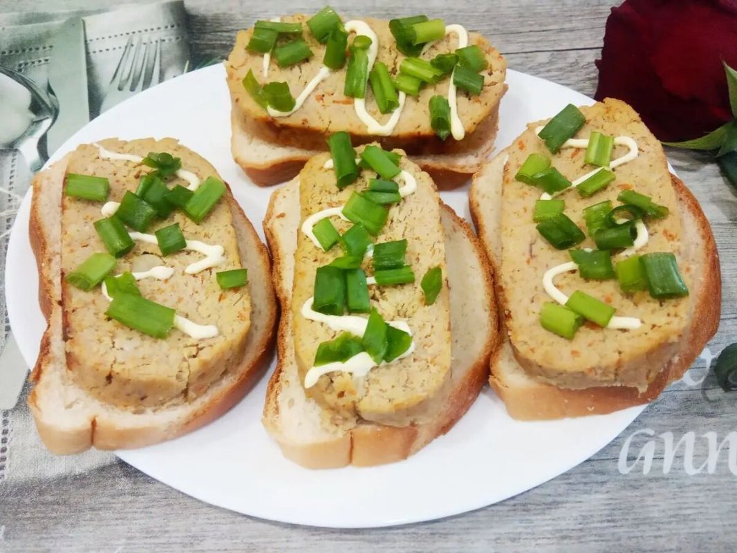 Непревзойденные бутерброды с куриным паштетом: наслаждение на каждом укусе