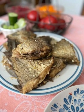 Лещ в чесночном соусе: простой рецепт для гурманов