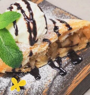 Как приготовить восхитительный штрудель с яблоками и орехами