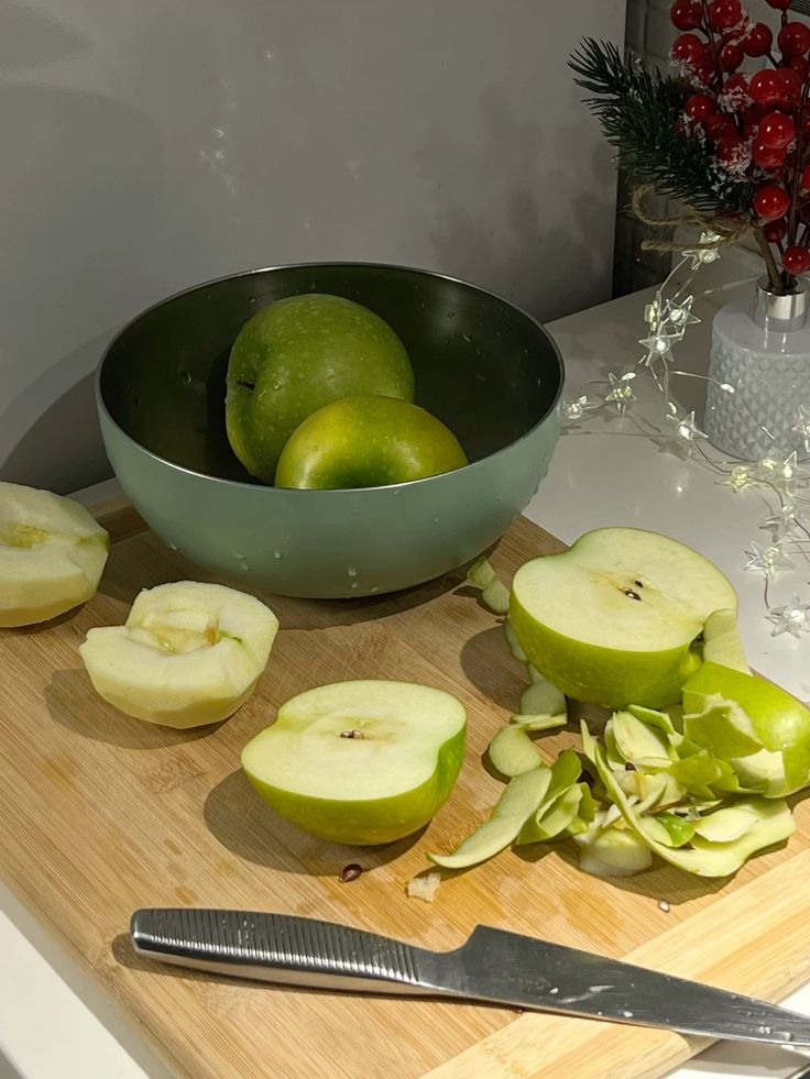 Почему утренние яблоки могут испортить вам день