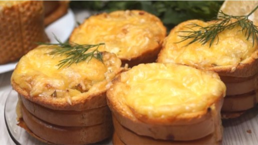 Сочные пирожки «Ленивая жена»: нежное лакомство без муки