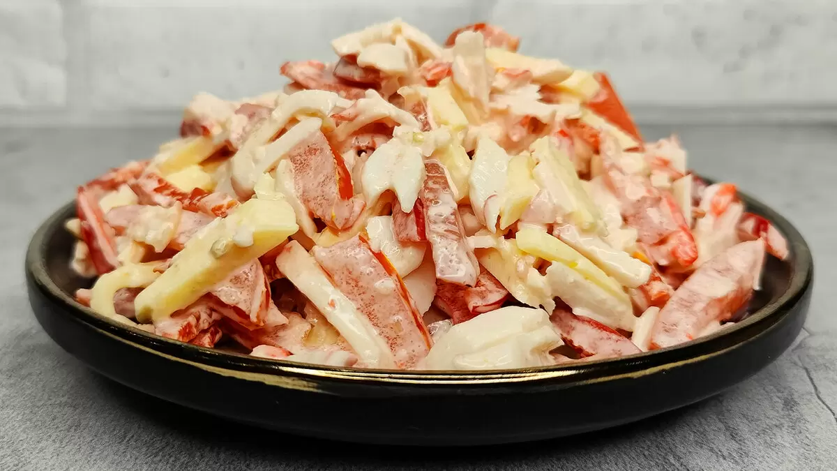 Лёгкий и вкусный салат "Тихая гавань" — идеальное угощение для любого стола