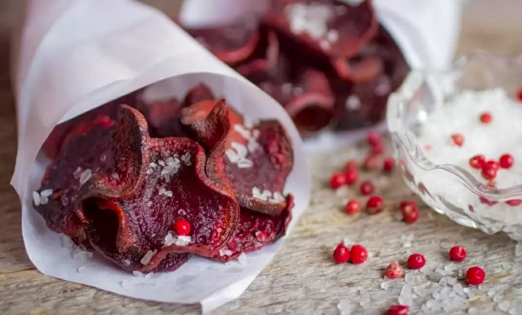 Как приготовить хрустящие домашние чипсы: простые рецепты для легкого перекуса