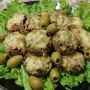 Шампиньоны, фаршированные вкусом праздника: простой рецепт для любого стола